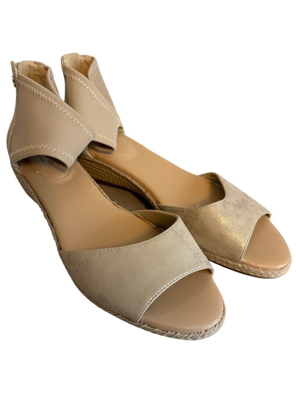 Bandolino B-Flexible Espadrille Wedge Sandals Gold Metallic Tan Size 10 New
